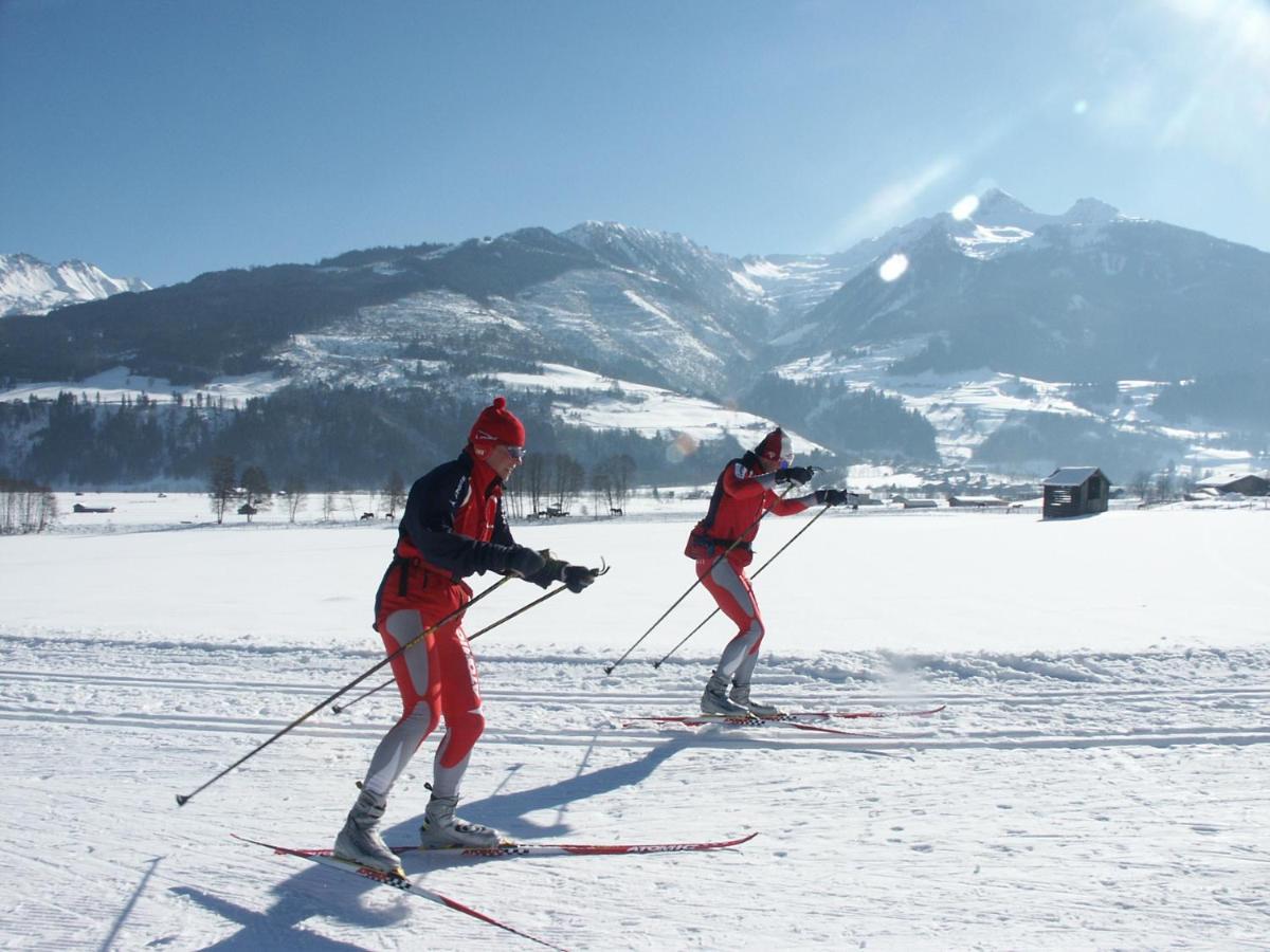 Hotel Gasthof Kroell - Inkl Nationalpark-Karte, 1 X Grossglockner Hochalpenstrasse Kostenlos, 1X Gerlos Alpenstrasse Kostenlos, Krimmler Wasserfaelle Kostenlos, Verschiedene Bergbahnen Kostenlos, Badesee Kostenlos, Bus & Zug Kostenlos, Genusskueche, นีเดิร์นซิลล์ ภายนอก รูปภาพ