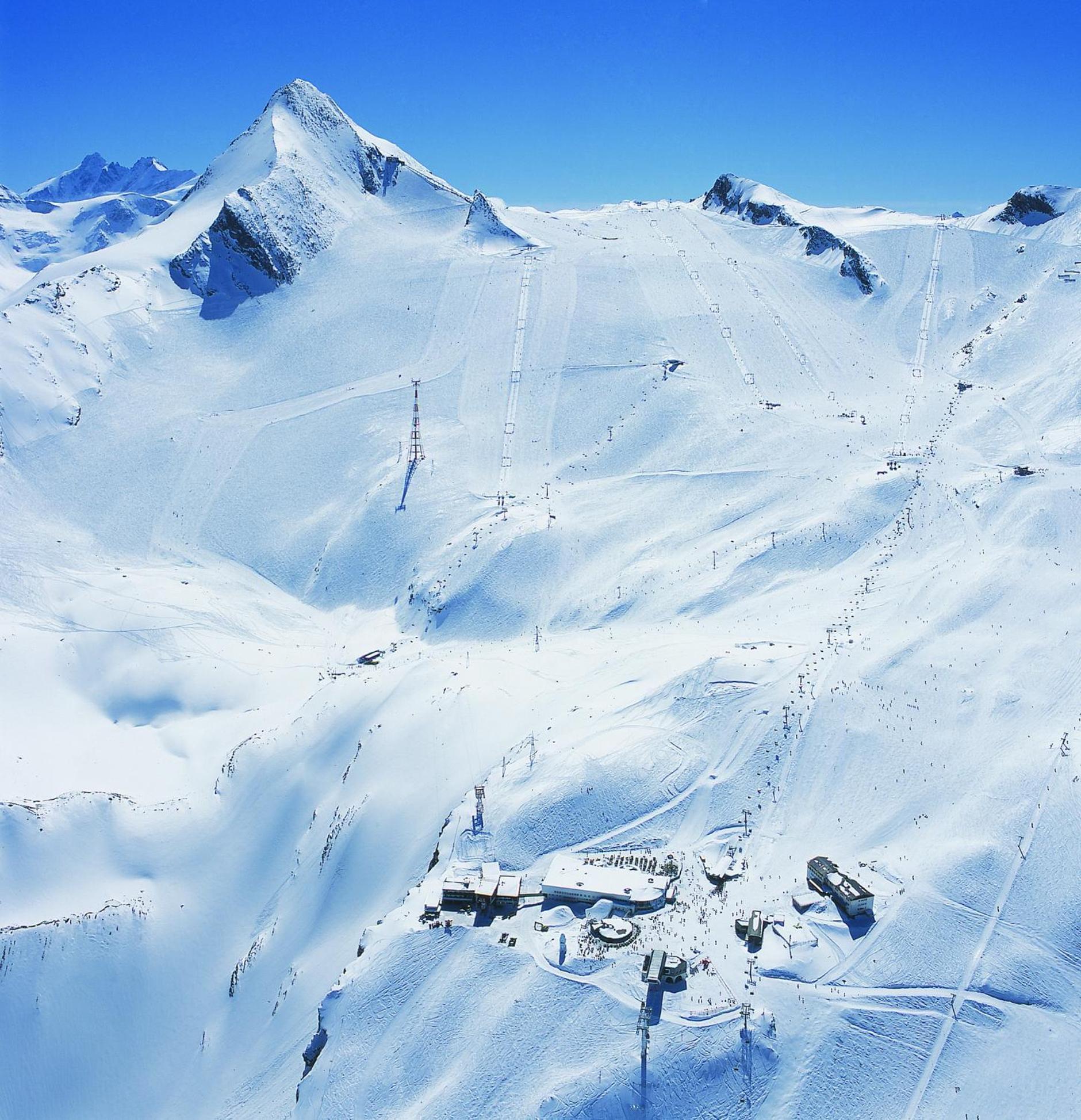 Hotel Gasthof Kroell - Inkl Nationalpark-Karte, 1 X Grossglockner Hochalpenstrasse Kostenlos, 1X Gerlos Alpenstrasse Kostenlos, Krimmler Wasserfaelle Kostenlos, Verschiedene Bergbahnen Kostenlos, Badesee Kostenlos, Bus & Zug Kostenlos, Genusskueche, นีเดิร์นซิลล์ ภายนอก รูปภาพ